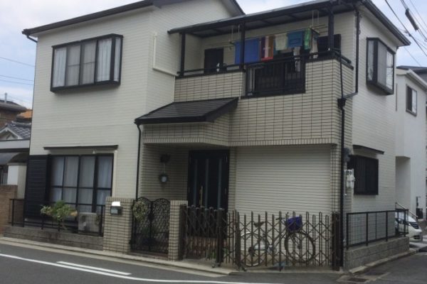 大阪府八尾市　T様邸　外壁塗装・屋根塗装・付帯部塗装 (1)