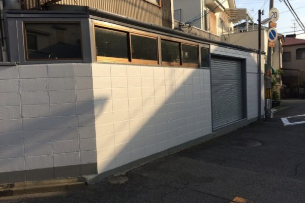 大阪府八尾市　Ｓ社　外構ブロック塀塗装 (1)