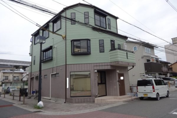 大阪市平野区　E様邸　外壁塗装・屋根塗装 (1)